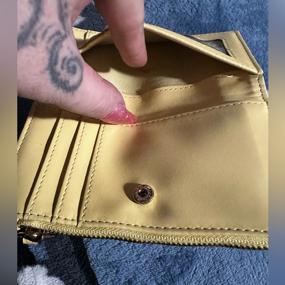 π¨SALE!! Nanette Lepore yellow wallet New without tags. - Picture 5 of 9